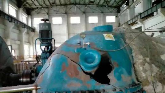河北一廠汽輪機(jī)葉片飛出近一百米